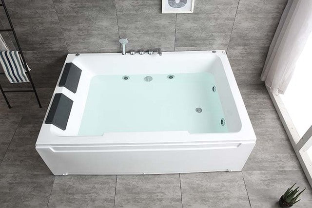 Double Freestanding Jacuzzi