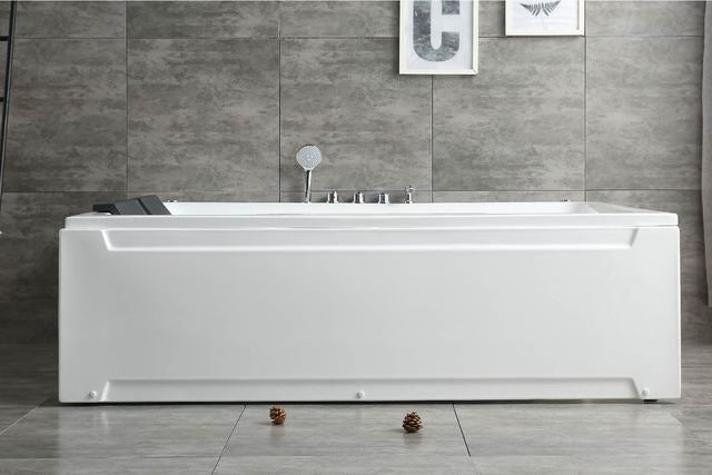 Double Freestanding Jacuzzi